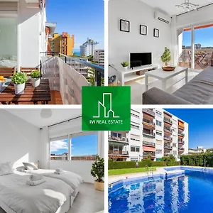  Apartamento En La Carihuela Con Plaza De Garaje Privada!